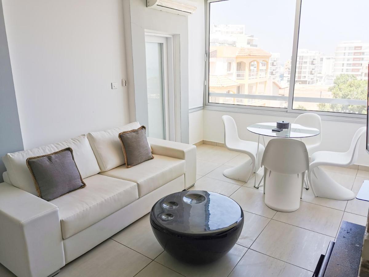 Mackenzie Seaview Paradise Larnaca Zewnętrze zdjęcie